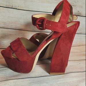 Material Girl chunky cranberry heel